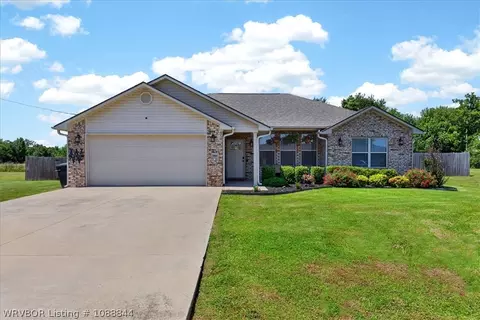 3005 Creek St, Spiro, OK 74959