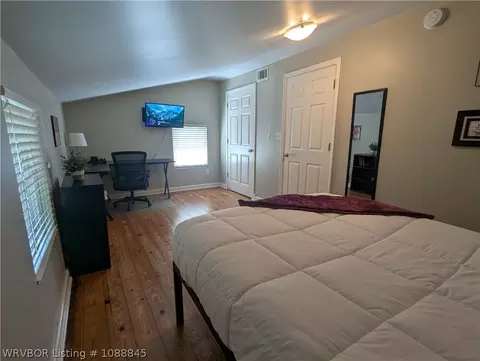 Bedroom - 910 S 25th St, Fort Smith, AR 72901 photo 7 of 7