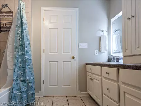 Bath - 910 S 25th St, Fort Smith, AR 72901 photo 4 of 4