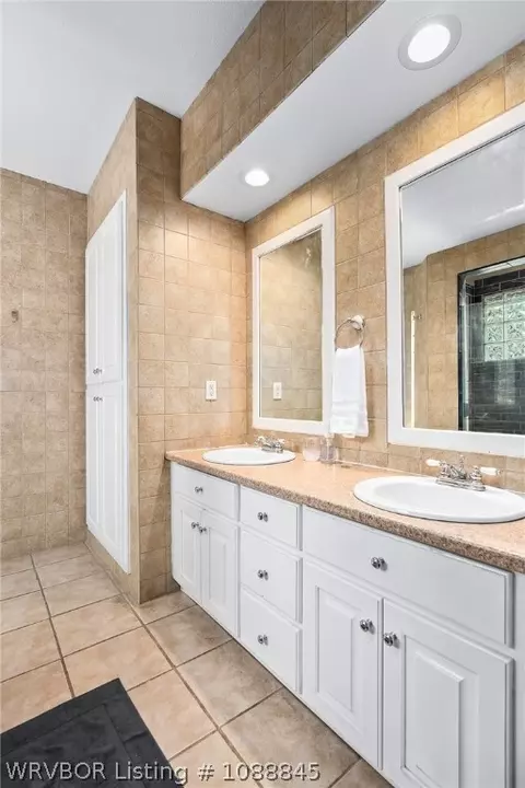 Bath - 910 S 25th St, Fort Smith, AR 72901 photo 1 of 4
