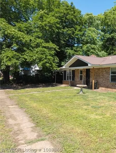 Exterior - 403 Main St, Paris, AR 72855 photo 11 of 11