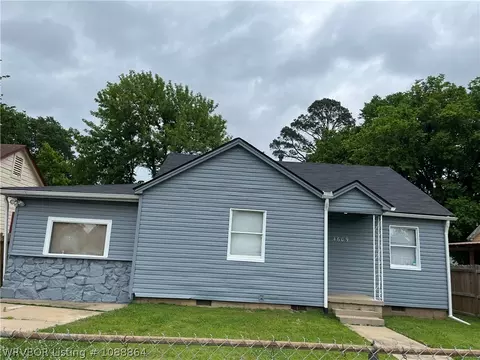 4609 Clarendon Ave, Fort Smith, AR 72904