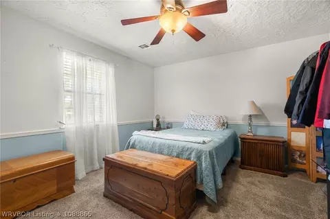 Bedroom - 2704 E Phillips Ave, Sallisaw, OK 74955 photo 3 of 3