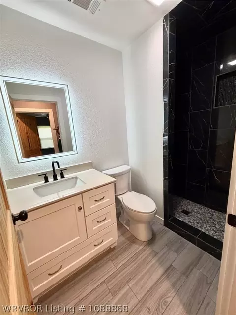 Bath - 3701 Morris Dr, Fort Smith, AR 72904 photo 1 of 5