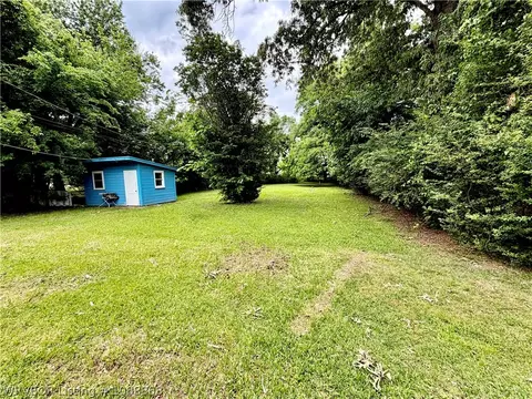 Exterior - 3701 Morris Dr, Fort Smith, AR 72904 photo 6 of 10
