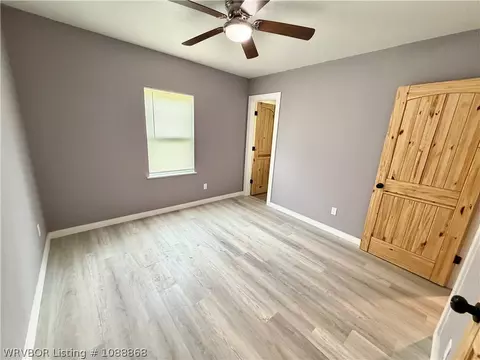 Bedroom - 3701 Morris Dr, Fort Smith, AR 72904 photo 4 of 4