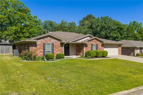 3016 Windrift Cv, Fort Smith, AR 72903