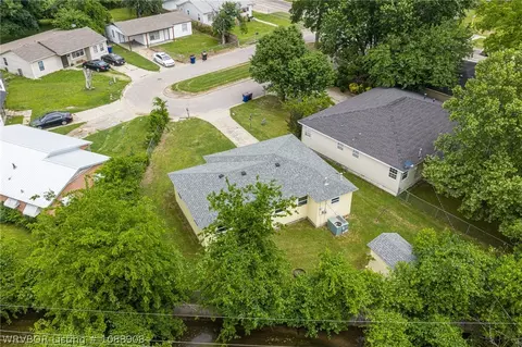 View/Area - 4104 Albert Pike Ave, Fort Smith, AR 72904 photo 9 of 18
