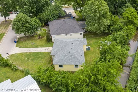 View/Area - 4104 Albert Pike Ave, Fort Smith, AR 72904 photo 7 of 18