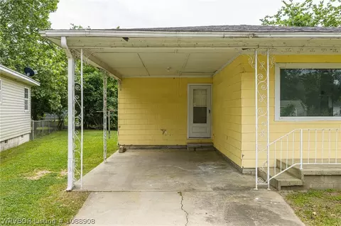 Exterior - 4104 Albert Pike Ave, Fort Smith, AR 72904 photo 5 of 7