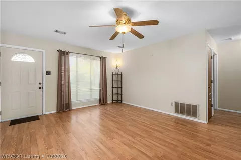 Living - 1604 Savannah Dr, Fort Smith, AR 72901 photo 1 of 4