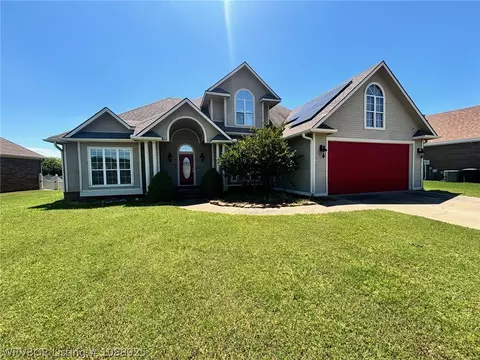 3105 Fairway Dr, Alma, AR 72921