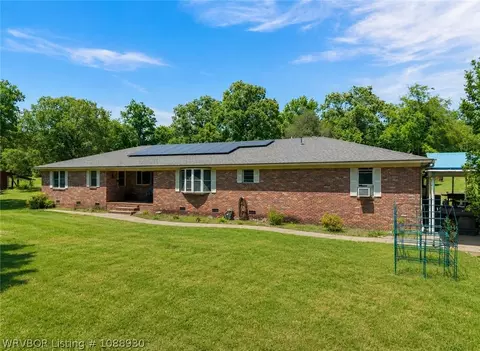 655 Mount Zineche Pl, Greenwood, AR 72936