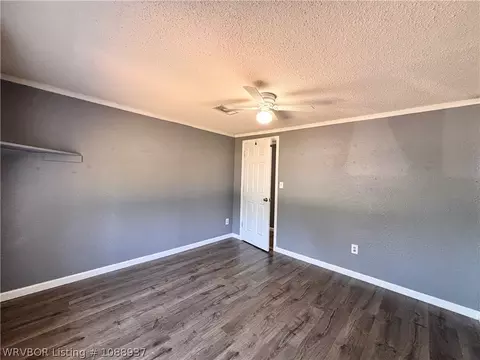 Bedroom - 409 Hooper St, Hackett, AR 72937 photo 3 of 4