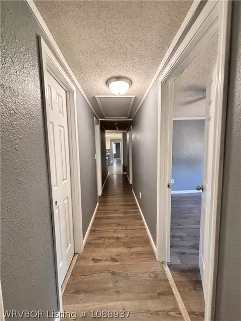 Entry Way - 409 Hooper St, Hackett, AR 72937 photo 5 of 5