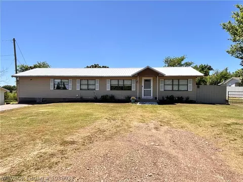 409 Hooper St, Hackett, AR 72937