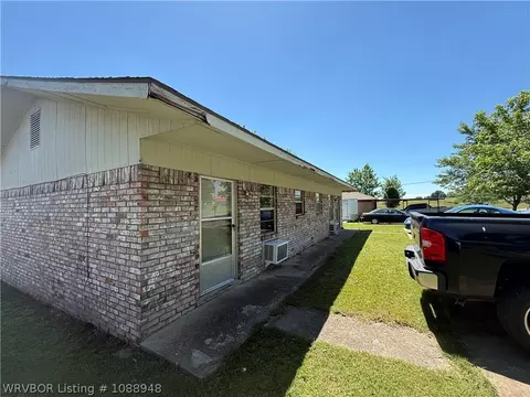 Exterior - 102 Maple Dr, Pocola, OK 74902 photo 5 of 7
