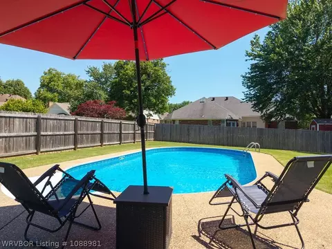 Exterior - 2316 Ramsgate Way, Fort Smith, AR 72908 photo 7 of 12
