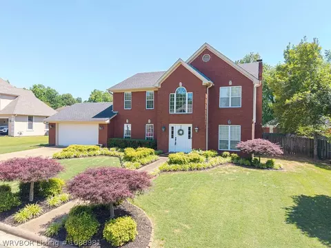 Exterior - 2316 Ramsgate Way, Fort Smith, AR 72908 photo 3 of 12