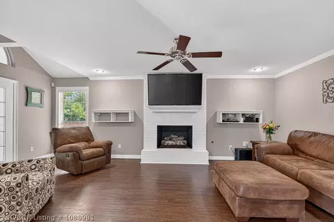 Living - 2316 Ramsgate Way, Fort Smith, AR 72908 photo 3 of 3