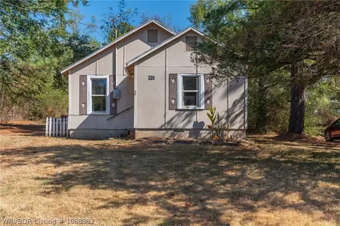 320 W Gary St, Greenwood, AR 72936