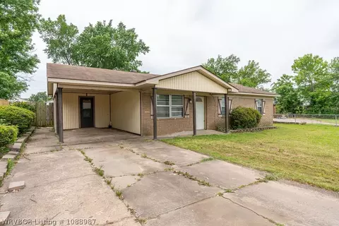 3708 Terry St, Van Buren, AR 72956