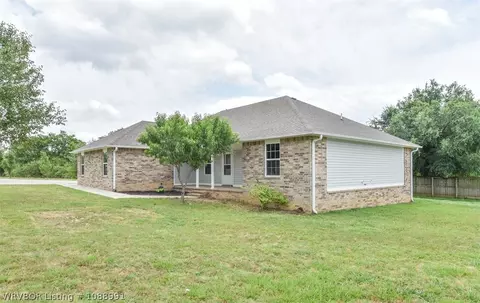 102 Leann Dr, Roland, OK 74954