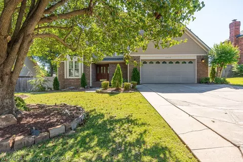 2409 S 87th Dr, Fort Smith, AR 72903
