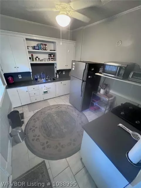 Kitchen - 500 Lecta Ave, Fort Smith, AR 72901 photo 5 of 5