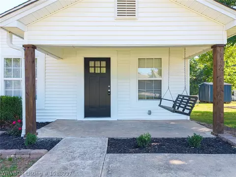 Exterior - 715 Maple Shade, Alma, AR 72921 photo 6 of 18