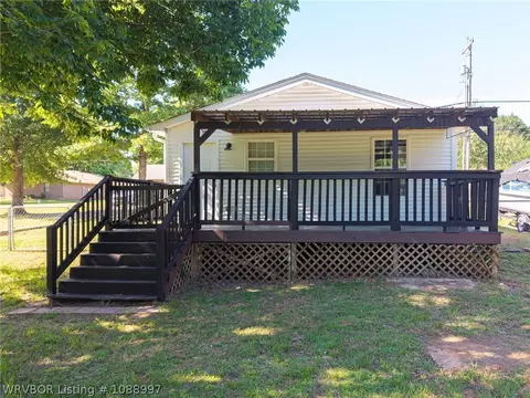 Exterior - 715 Maple Shade, Alma, AR 72921 photo 10 of 18