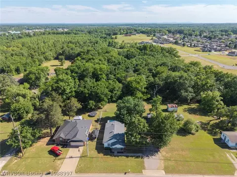 View/Area - 715 Maple Shade, Alma, AR 72921 photo 3 of 5