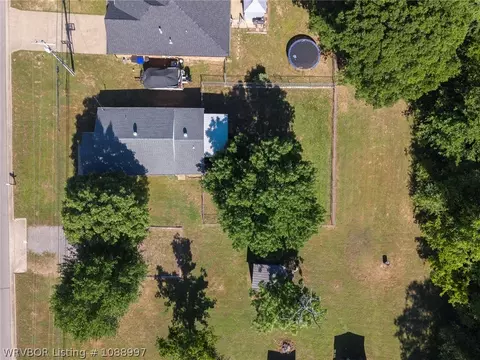 View/Area - 715 Maple Shade, Alma, AR 72921 photo 5 of 5