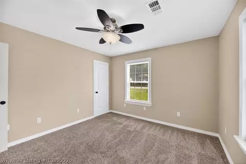 Bedroom - 4204 S 17th St, Fort Smith, AR 72901 photo 3 of 4