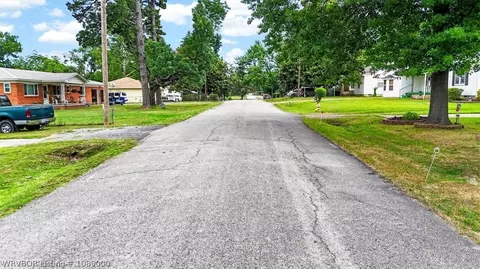View/Area - 4204 S 17th St, Fort Smith, AR 72901 photo 2 of 12