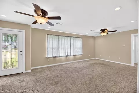 Living - 4204 S 17th St, Fort Smith, AR 72901 photo 1 of 3