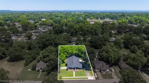View/Area - 615 E Short Mountain St, Paris, AR 72855 photo 2 of 2