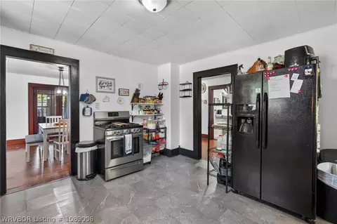 Kitchen - 615 E Short Mountain St, Paris, AR 72855 photo 1 of 3