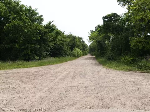 2000 E Coal Rd, Altus, AR 72949 photo 10
