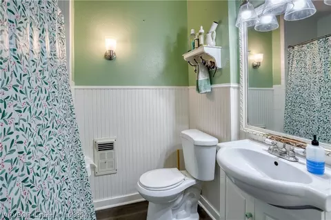 Bath - 515 N 20th St, Fort Smith, AR 72901 photo 1 of 1