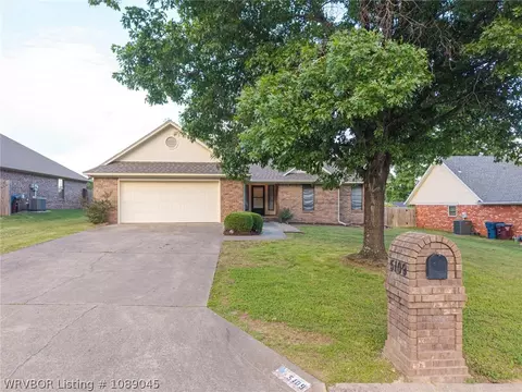 5109 S 92nd St, Fort Smith, AR 72903