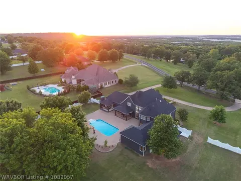 View/Area - 6108 E Rye Hill Rd, Fort Smith, AR 72916 photo 1 of 2