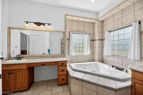 Bath - 303 Fine Pl, Alma, AR 72921 photo 1 of 6
