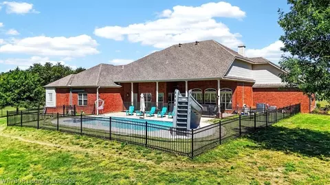 Exterior - 303 Fine Pl, Alma, AR 72921 photo 25 of 25