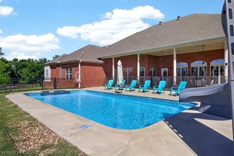 Exterior - 303 Fine Pl, Alma, AR 72921 photo 14 of 25