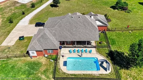 Exterior - 303 Fine Pl, Alma, AR 72921 photo 23 of 25