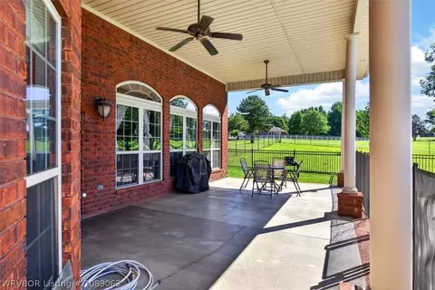 Exterior - 303 Fine Pl, Alma, AR 72921 photo 12 of 25