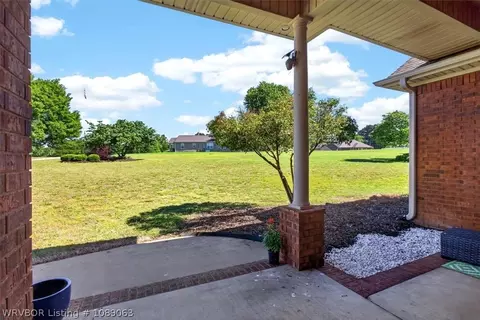 Exterior - 303 Fine Pl, Alma, AR 72921 photo 9 of 25