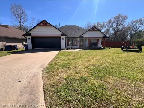 5400 Maria Ln, Fort Smith, AR 72904