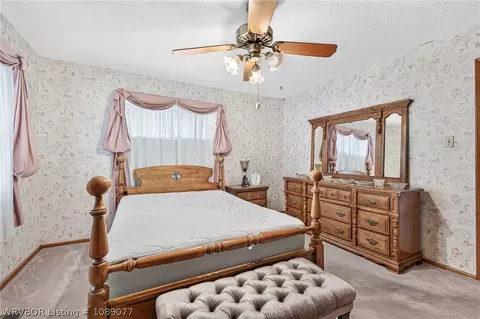 Bedroom - 4615 S 29th St, Fort Smith, AR 72901 photo 8 of 8